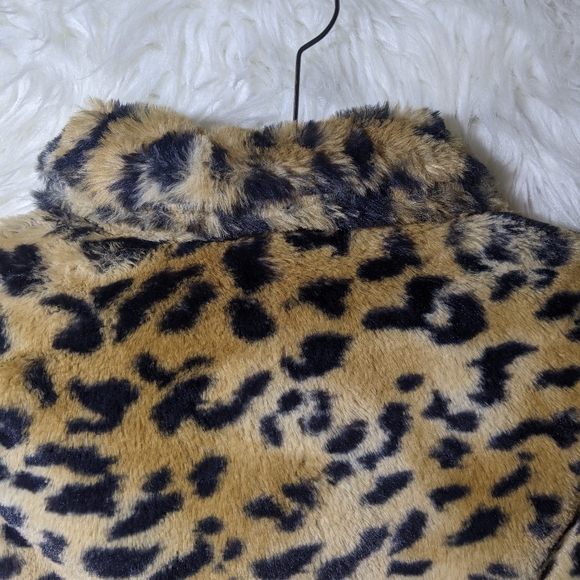 NWT Cheetah Faux Fur Bomber Jacket - Picture 7 of 9